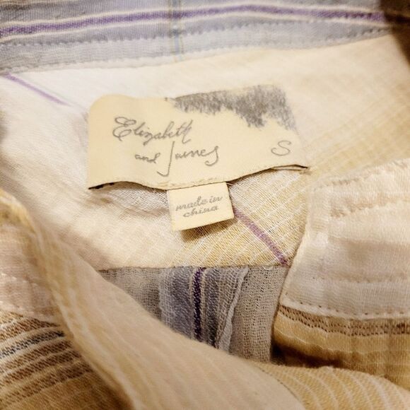 2/$20 Vintage flannel buttons down shirt Size: Small - Picture 5 of 5